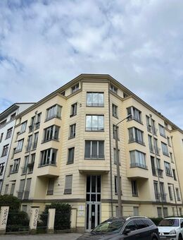 helle 2-Raum-Wohnung mit Einbauküche und Wannenbad - Leipzig