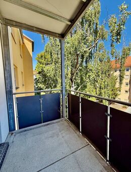Schöne 2-Zi.-Whg. mit Balkon und EBK in bester Lage von Nürnberg Süd - Energieeffizienzklasse B - Nürnberg