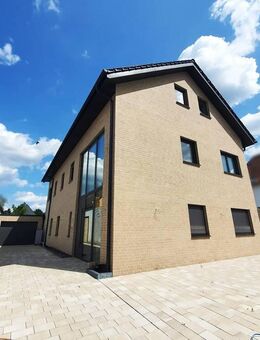 Architektur auf höchstem Niveau - Exklusives Zweifamilienhaus mit High-End-Ausstattung & stilvoller Ästhetik - Gütersloh