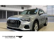 Audi Q3, 40 TFSI quattro advanced Vorb, Jahr 2020 - Wolfsburg