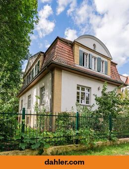 Herrschaftliche Altbauvilla mit historischer Kutscherremise - Berlin
