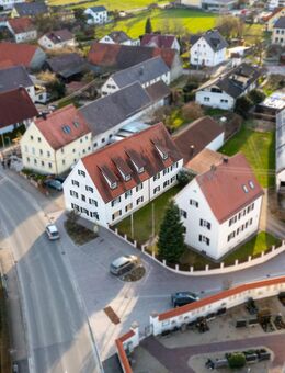 MFH mit Nostalgie - weniger als 2.000 €/m² Wohnfläche - in Holzheim - Holzheim (Landkreis Dillingen (Donau))