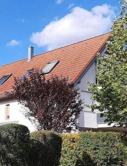 2 Zi. Whg NSU bevorzugter Lage,3 Parteien, großer Balkon, zur Selbstnutzung, erweiterbar auf 60m² - Neckarsulm