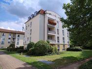 *Wunderschön: Gepflegte Wohnung im 1. OG l Balkon l Aufzug l Bad mit Wanne l Stellplatz in TG* - Dresden