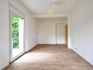 Renovierte 2-Raum-Wohnung mit Balkon in ruhiger Lage - gepflegt, hell und sofort bezugsbereit! - Zwickau
