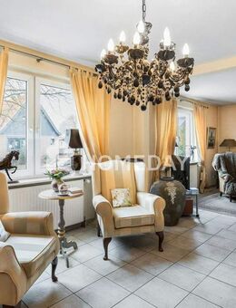 Raumwunder in ruhiger Lage - Großzügiges Haus mit Potenzial und grünem Rückzugsort - Rotenburg (Wümme)