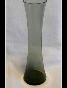 Schlichte schmale Vase aus den 60er Jahren - Niederfischbach