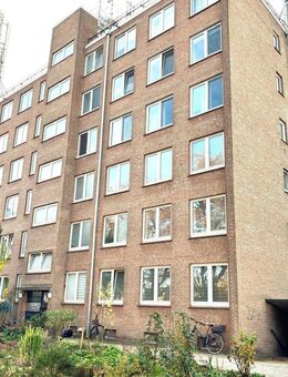 RESERVIERT! Charmant saniertes 1-Zimmer-Refugium mit Loggia - Oldenburg