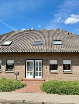 Charmantes Zweifamilienhaus in Nierswalde - Kapitalanlage mit Potenzial und Wohnkomfort - Goch