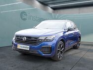 VW Touareg, 3.0 TDI R-LINE LM22, Jahr 2022 - München