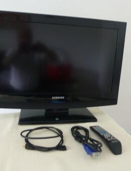Fernseher / Monitor - Bielefeld Hillegossen
