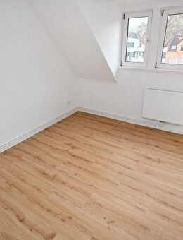 Attraktive Lage: Moderne 2-Zimmer-Wohnung im Erstbezug nach Kernsanierung! - Hildesheim