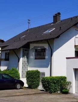 Große Singlewohnung mit Stellplatz, EBK, Waschmaschine, Balkon und tollem Ausblick - Baden-Baden