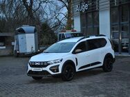 Dacia Jogger, Extreme TCe 110 Extreme TCe 110, Jahr 2022 - Geseke