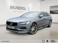 Volvo V90, AWD D5 Momentum, Jahr 2016 - Landshut