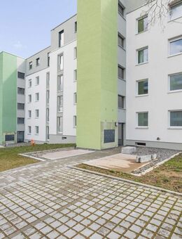 Modernes Wohnen in Erstbezug: Charmante 3-Zimmer-Wohnung mit Balkon - Villingen-Schwenningen