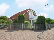 Wohlfühloase in Ilten - Dieses 2-Familien-Haus mit traumhaften Garten könnte Ihr Traumhaus sein! - Sehnde