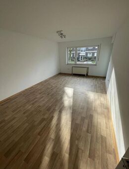 Zwei Zimmer Wohnung mit Balkon - Senden (Nordrhein-Westfalen)
