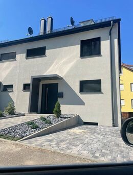 Doppelhaushälfte - Schwaikheim