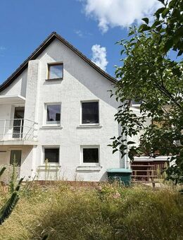 Familienfreundliche DHH mit historischem Flair und Gestaltungspotenzial im Ortskern - Lage (Nordrhein-Westfalen)