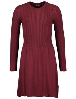 Blue Seven Strickkleid in tollem Rippstrick mit hohem Viskoseanteil