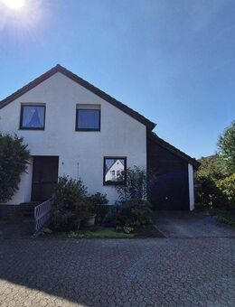 Ruhig gelegenes Einfamilienhaus mit Garten in Peine-Vöhrum - Zuhause mit Potenzial - Peine