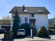 Schöne Dachgeschosswohnung in Bad Dürkheim Ideal für Singles, Paare oder Berufspendler - Bad Dürkheim