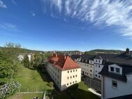 2 Monate Kaltmietfrei! Alles was man braucht, Einbauküche, Platz und weiter Blick über Aue! - Aue