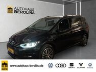 VW Touran, 1.5 TSI Comfortline R, Jahr 2024 - Berlin