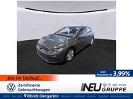 VW Golf, 1.5 Life VIII eTSI, Jahr 2023 - Barth