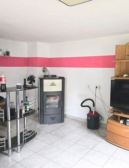 Großzügiges Einfamilienhaus mit Nebengebäuden, großem Grundstück und ländlichem Flair - Kupferzell