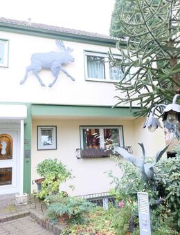 Reihenendhaus der Extraklasse - mit Sauna, Kamin & großzügigem Garten - Remscheid