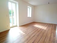 !! neuwertige 3-Zimmer mit 9 m² Balkon und PKW-Stellplatz !! - Chemnitz