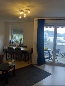 Geräumige 3-Zimmer-Wohnung mit 2 Balkonen in Coburg - Coburg