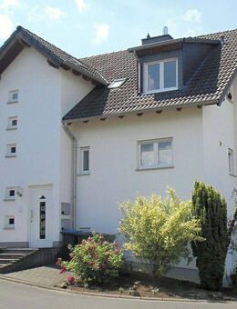 Helle 3-ZKB-Wohnung mit Balkon & Garage in ruhiger Lage von Vallendar - Vallendar