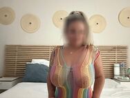 NEU in der Stadt 💋 ANTONIA PARTY 32 J. aus Rumänien 🍒 geile Busen-Nymphe - Berlin