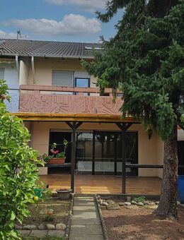 Geräumiges Reihenmittelhaus mit Balkon, Terrasse, Garten, Garage ruhig gelegen! Ausbaupotenzial! - Eppelheim