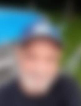 Mic*** - Frankfurt (Main)