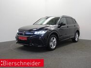 VW Tiguan, 2.0 TDI Allspace R-Line BLACK IQ LIGHT 20 DIGITAL PRO, Jahr 2024 - Weißenburg (Bayern)