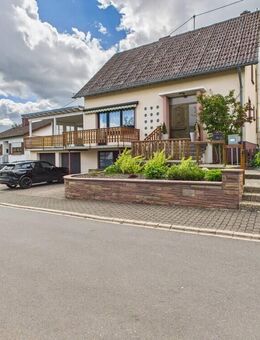 Familienhaus mit schönem Garten in ruhigerer Lage. - Sinspelt