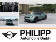 MINI Cooper, C Classic Trim Paket S Display Komfortzugang, Jahr 2022 - Mülheim (Ruhr)