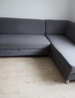 Bequeme Schlafcouch mit geräumigen Bettkasten - Essen