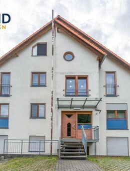 Panorama Wohnung mit 142 m² Wohnfläche, Garage und großem Garten wartet auf Sie! - Schwieberdingen