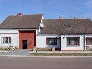 Kleine Hofanlage mit zwei Wohnhäusern in ländlicher Idylle - Wollin
