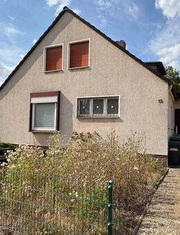 1-Familienhaus mit Potential und großem Grundstück in beliebter Lage von Helmstedt - Helmstedt