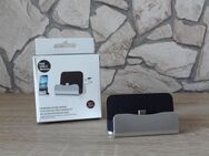 Docking Station - Tisch Ladestation "silber" m. USB-Typ-C Anschluss NEU - Andernach