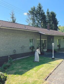Wohnen auf einer Ebene! Einfamilienhaus mit separatem Wohnteil! - Selbach (Sieg)