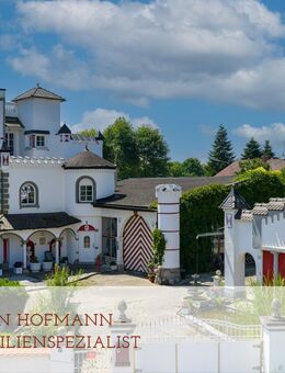 Villa mit Indoor-Pool, Hallen & Bungalow - Zwei Grundstücke, unendliche Möglichkeiten - Pilsting