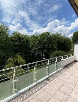 DACHTERRASSE, MENTERSCHWAIGE, ISARHOCHUFER, RUHE, SONNE + KAMIN von privat, provisionsfrei - München