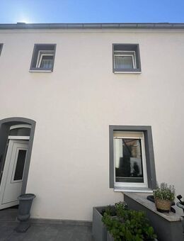 Modernisiertes EFH mit 9 Zimmern und Dachausbau in Toplage von Barleben - sofort nutzbar - Barleben